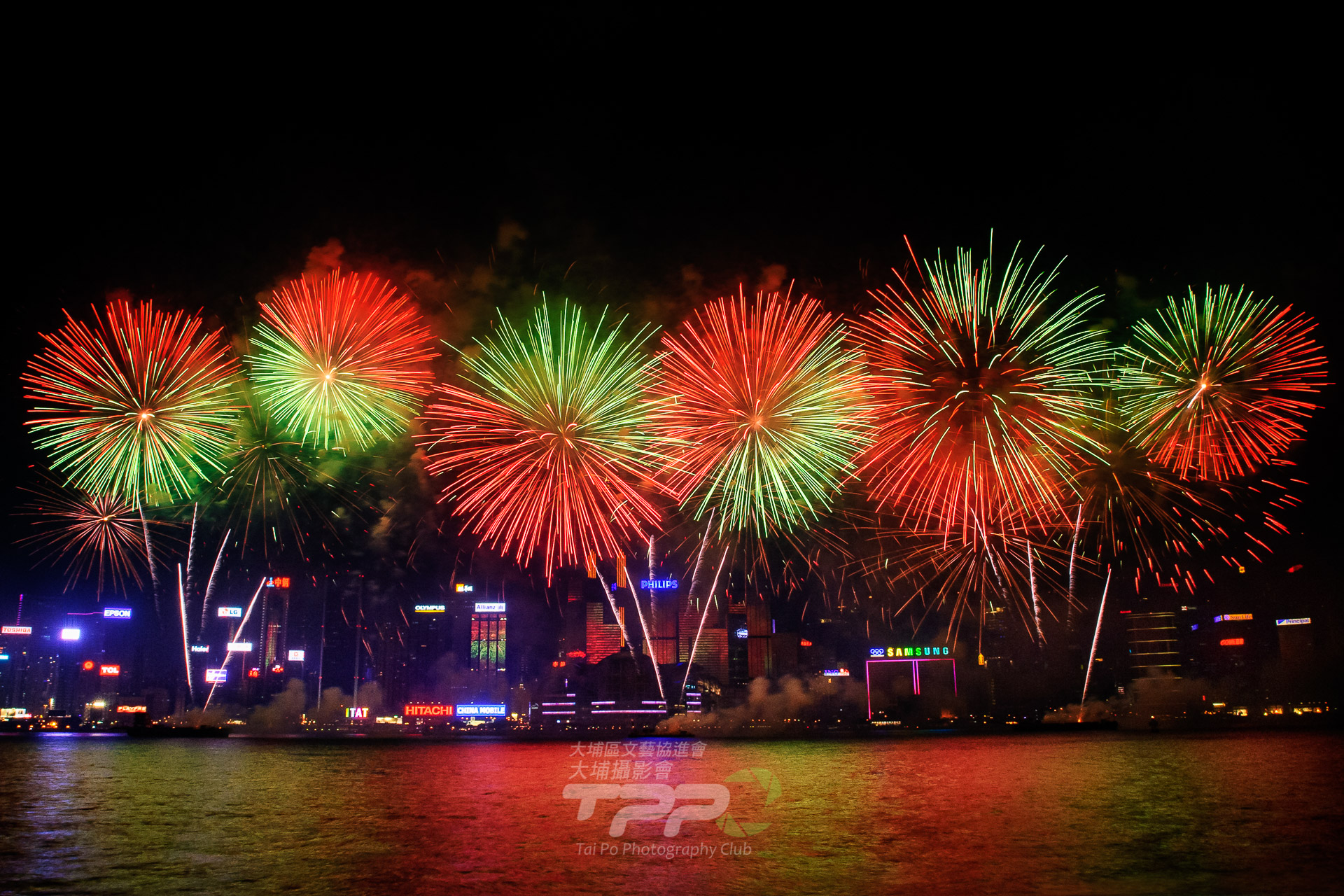 維港煙火